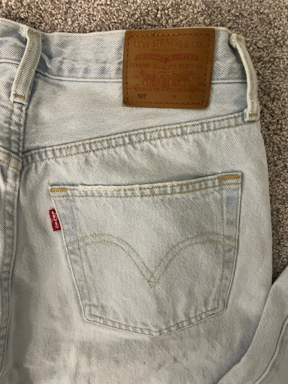 Levi’s 501 Straight Jeans - Picture 2 of 5